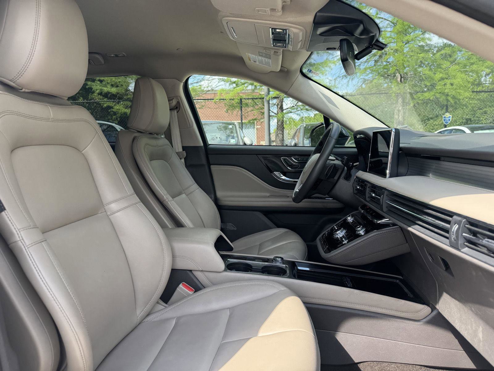 Used 2022 Lincoln Corsair FWD image 28