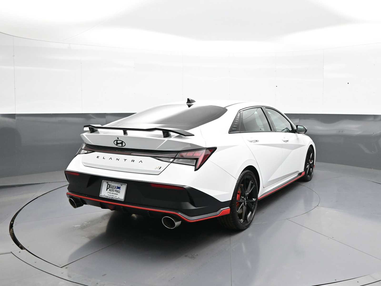 Used 2026 Hyundai Elantra N FWD image 5