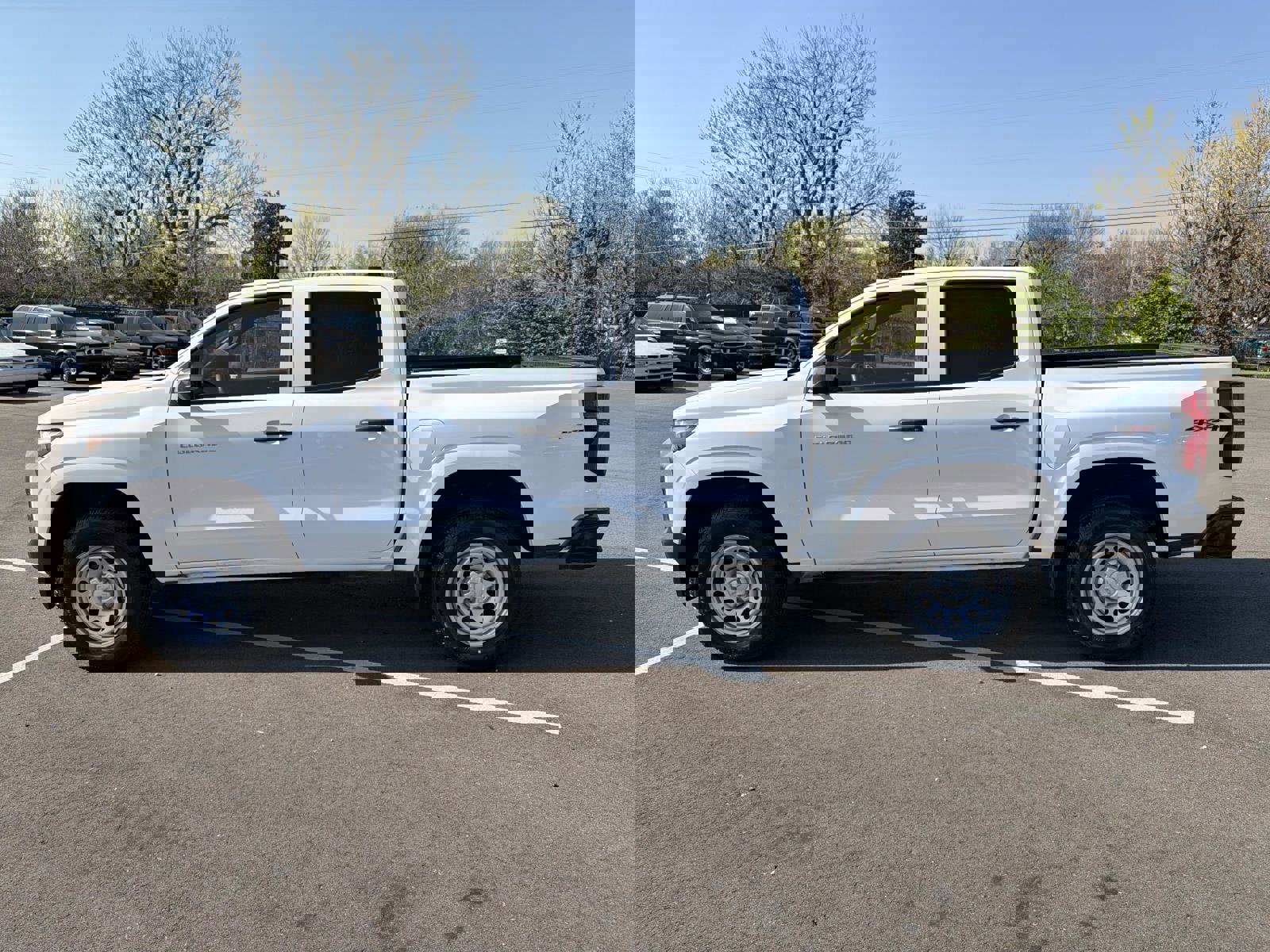 Used 2024 Chevrolet Colorado W/T w/ WT Convenience Package II image 16