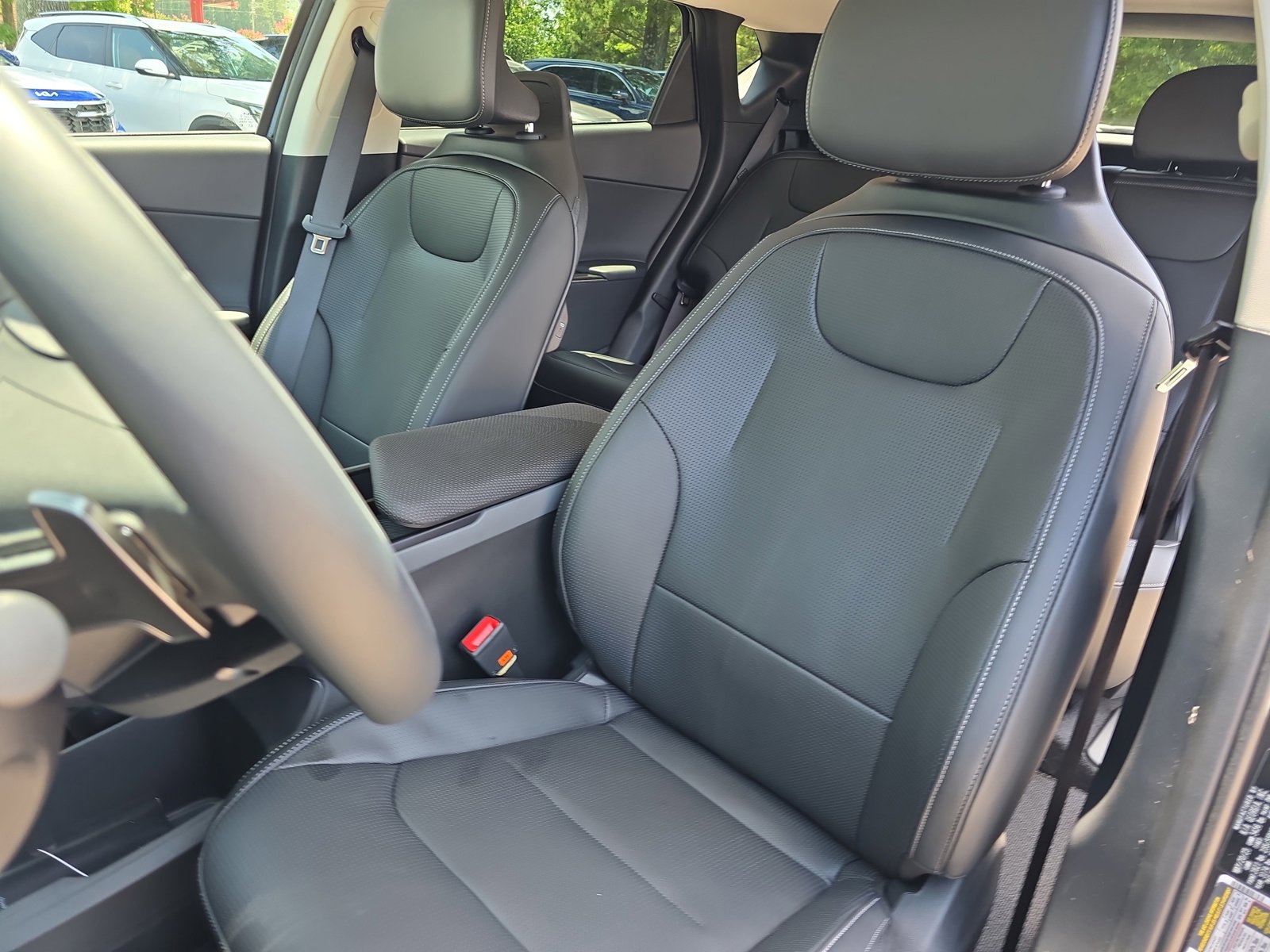 New 2025 Kia EV6 Wind image 15