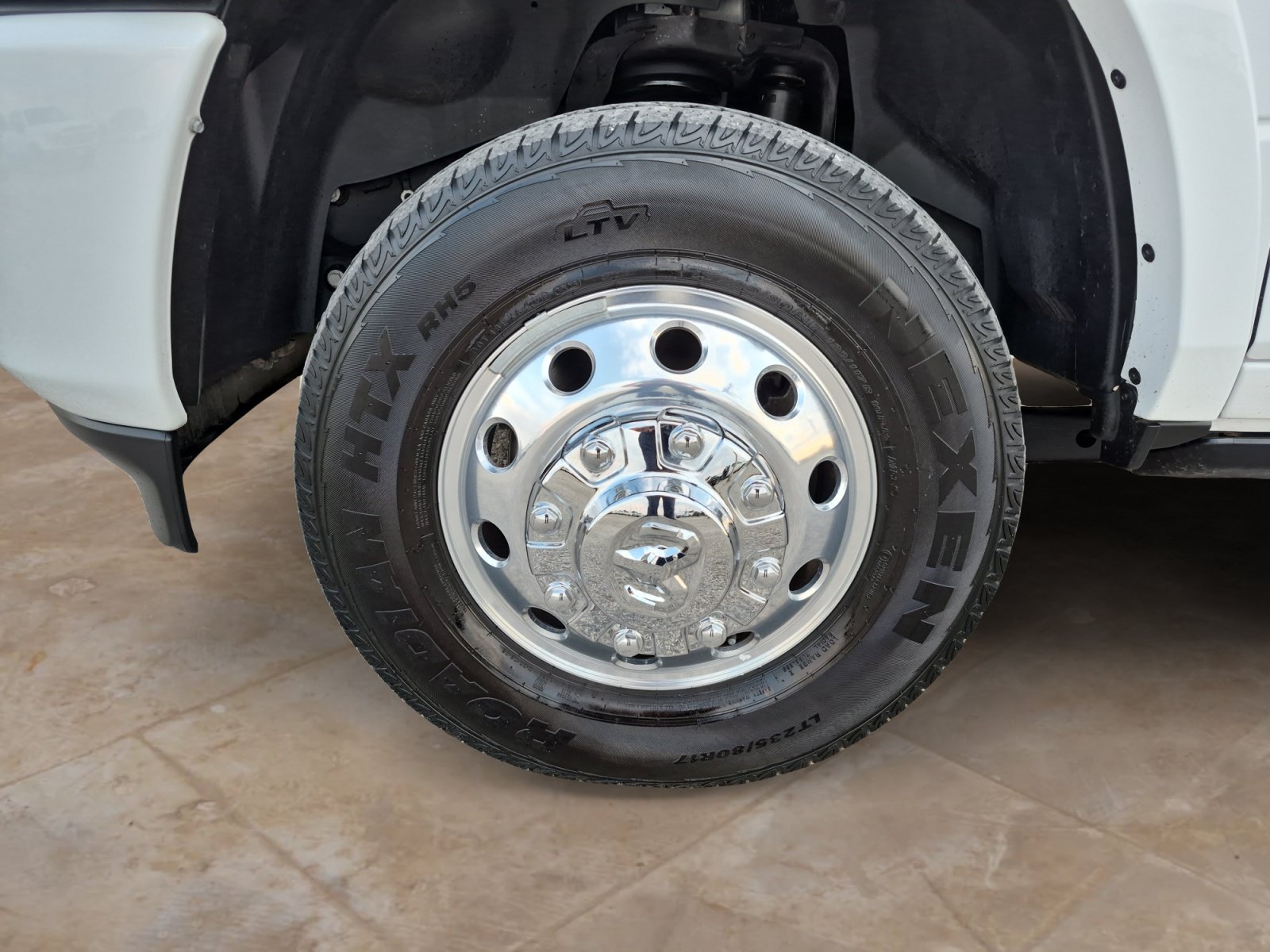 Used 2025 RAM 3500 Longhorn AWD/4WD image 29