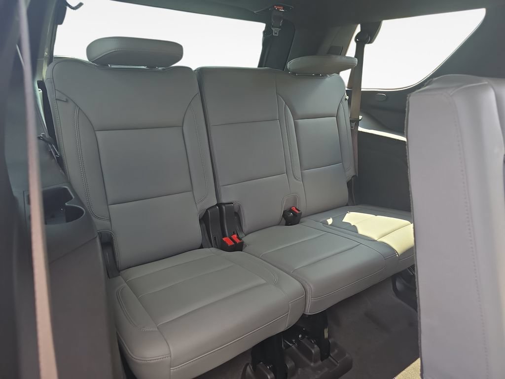 Used 2021 Chevrolet Tahoe LT w/ LT Signature Package AWD/4WD image 12