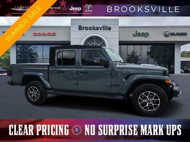 Certified 2024 Jeep Gladiator Sport AWD/4WD image 1