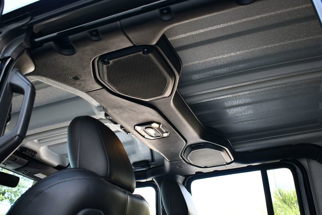 Used 2021 Jeep Gladiator Rubicon w/ Dual Top Group image 66