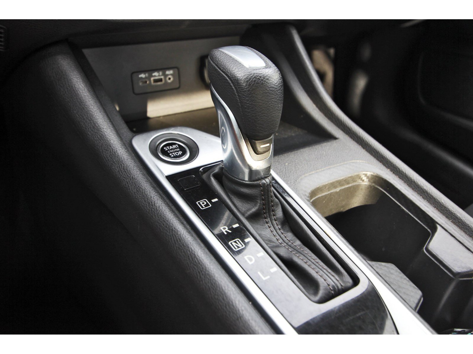 Used 2022 Nissan Sentra SV FWD image 28