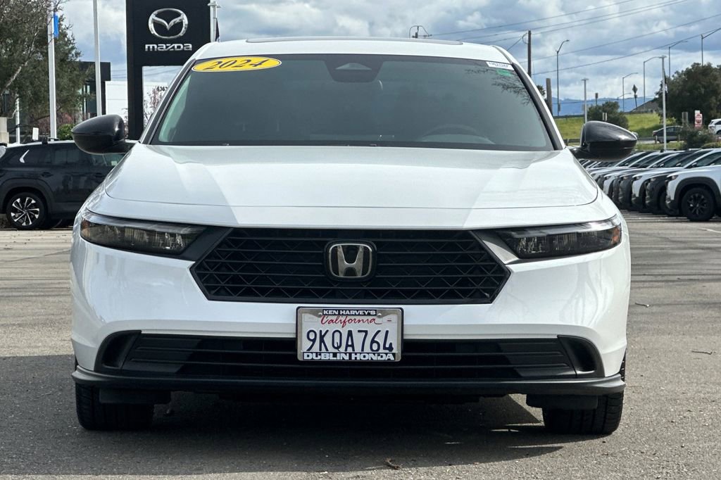 Used 2024 Honda Accord Sport image 9