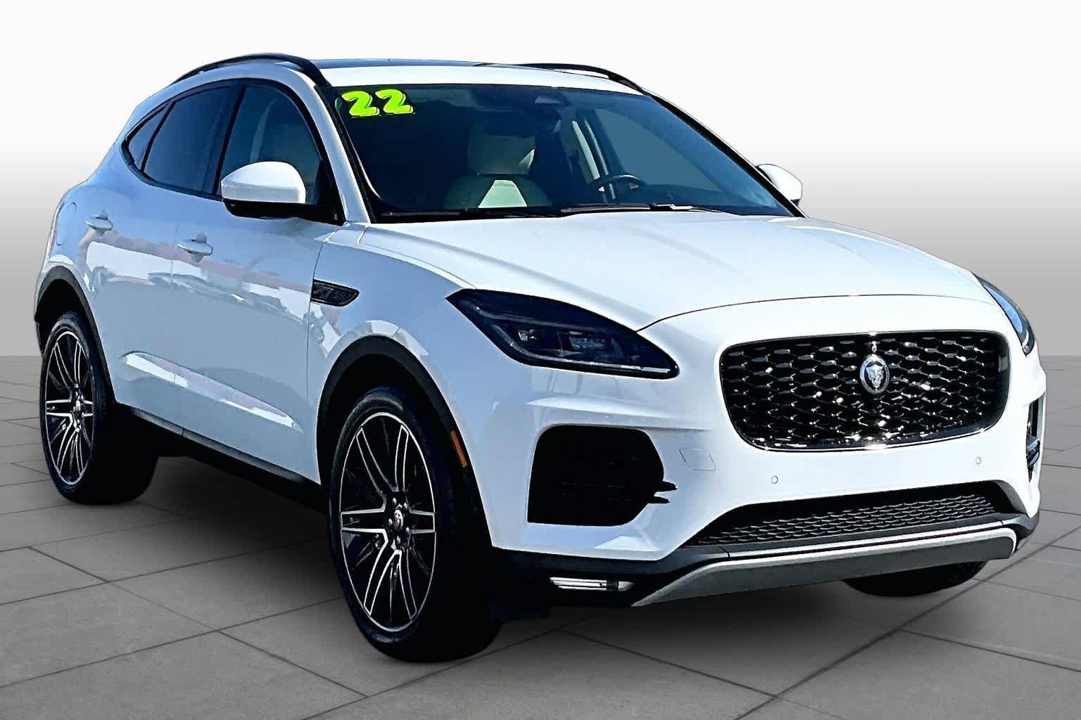 Used 2022 Jaguar E-PACE SE AWD/4WD image 3