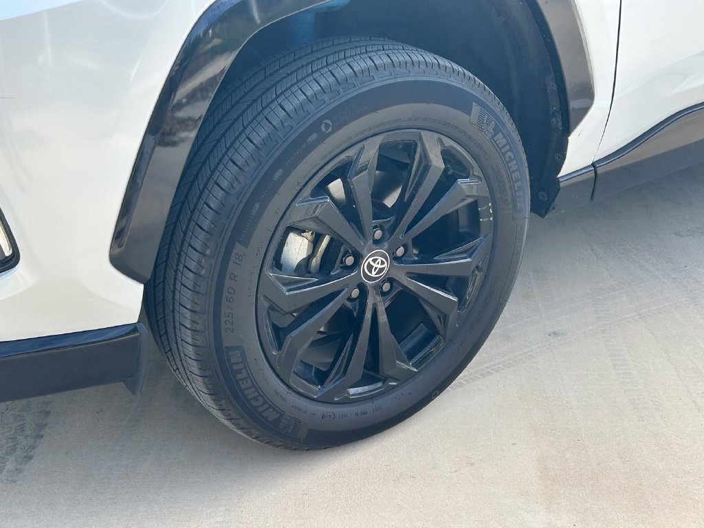 Certified 2023 Toyota RAV4 XSE AWD/4WD image 9