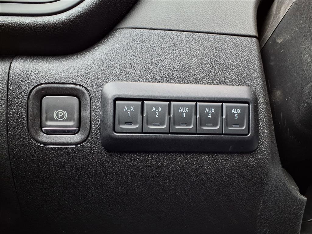 New 2026 GMC Sierra 3500 Pro w/ Convenience Package image 14