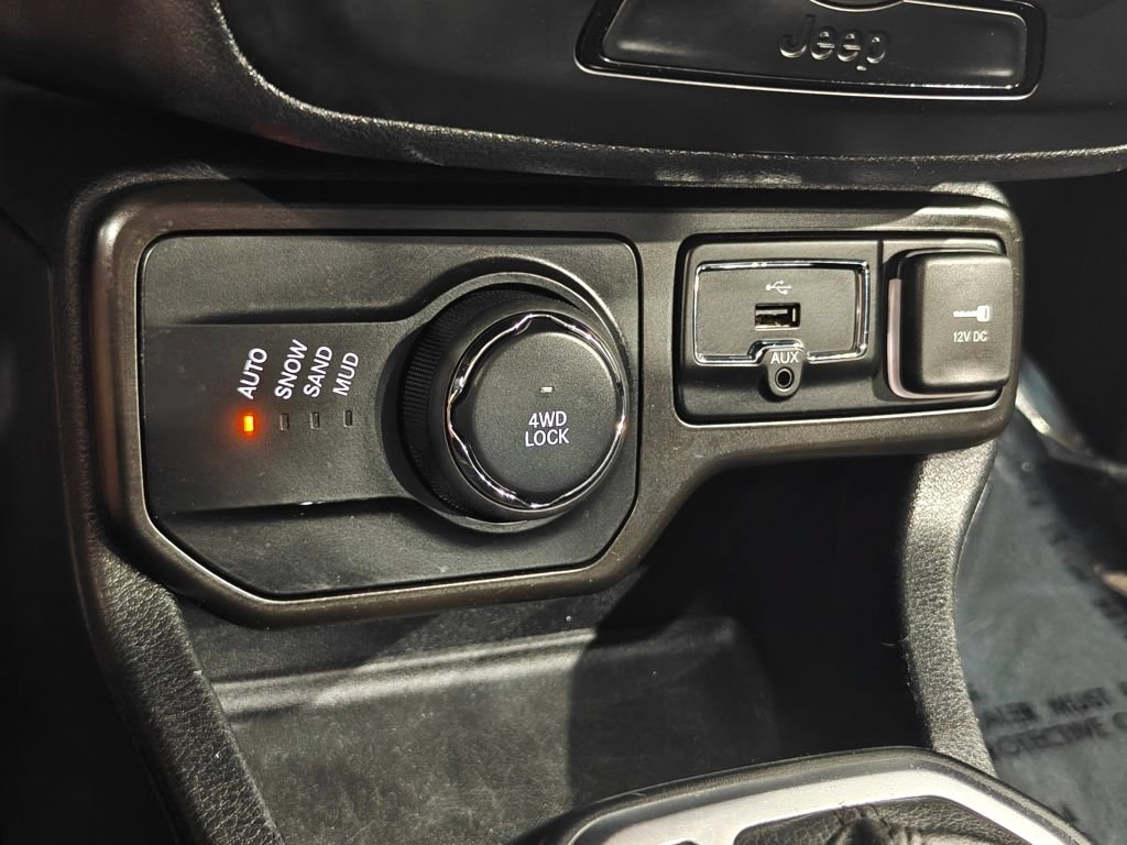 Used 2019 Jeep Renegade Sport AWD/4WD image 9