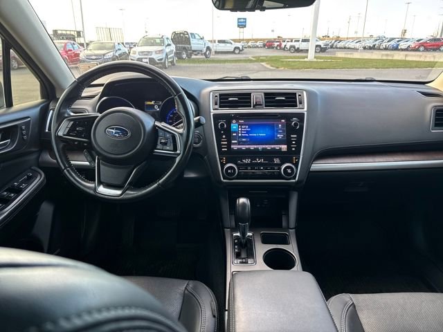Used 2019 Subaru Outback 3.6R Limited w/ Popular Package #2 image 12