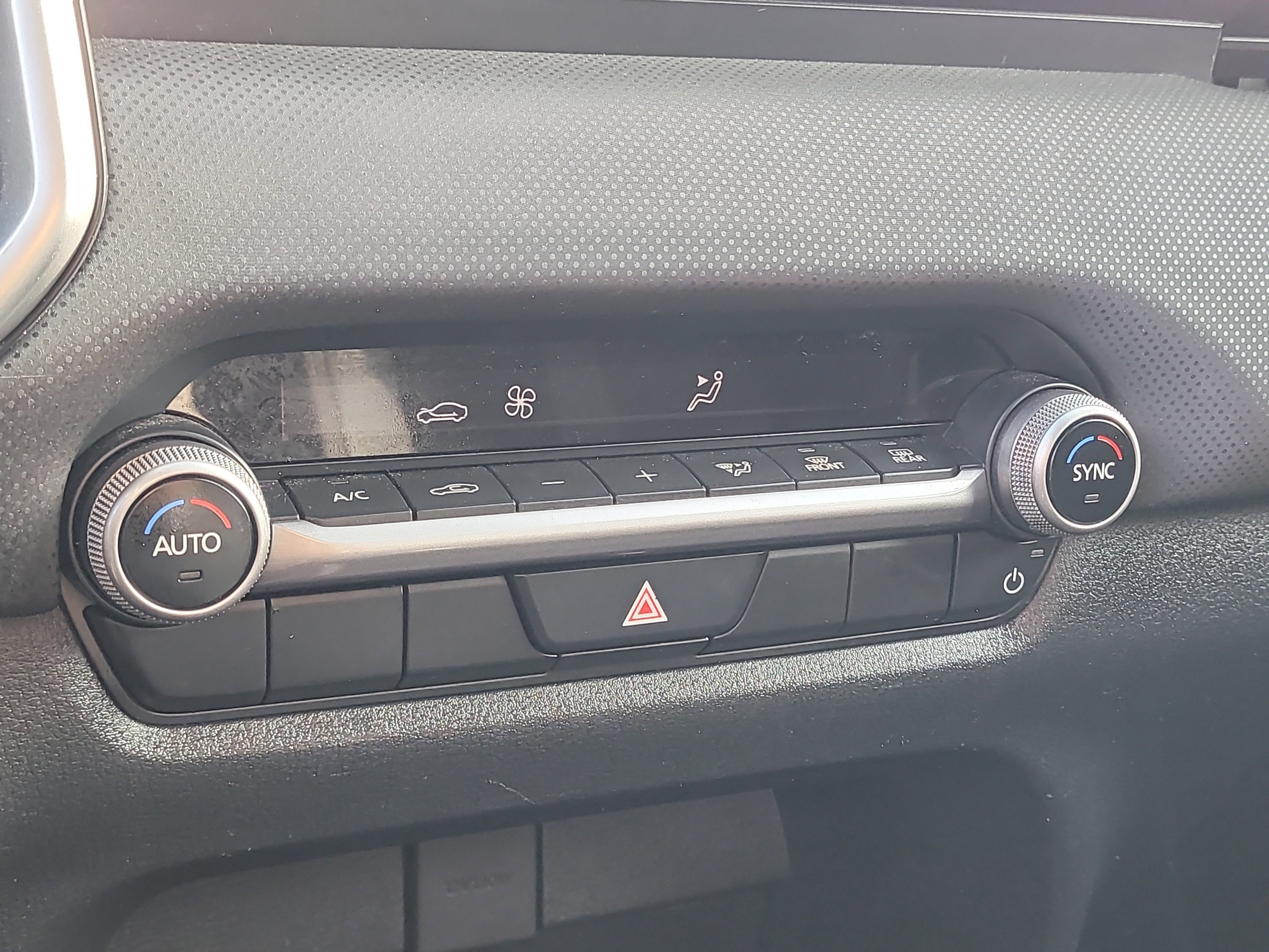 Used 2025 MAZDA CX-50 AWD 2.5 S w/ Select Package image 26