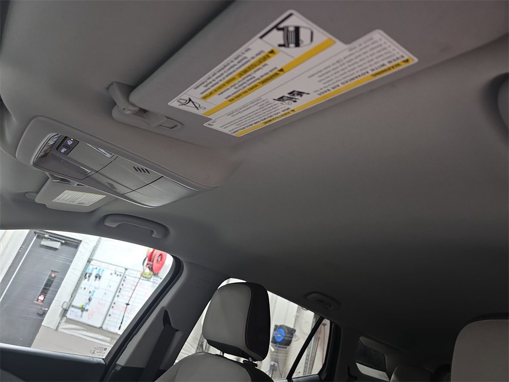 Certified 2023 GMC Terrain SLE w/ Driver Convenience Package image 30