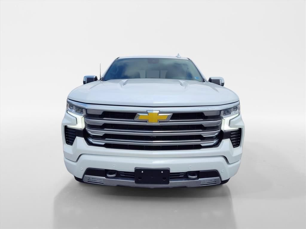 Used 2024 Chevrolet Silverado 1500 High Country w/ High Country Premium Package AWD/4WD image 8