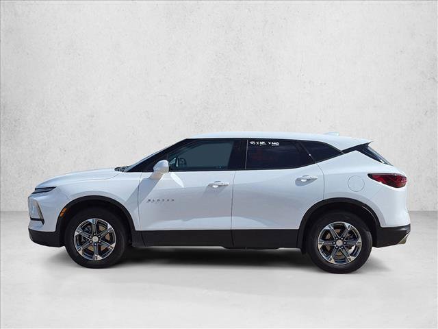 Used 2025 Chevrolet Blazer LT AWD/4WD image 8