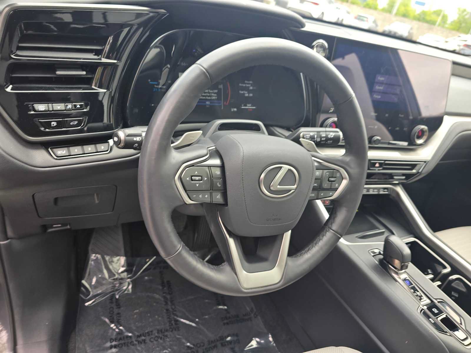Certified 2025 Lexus TX 350 FWD w/ Technology Package image 28