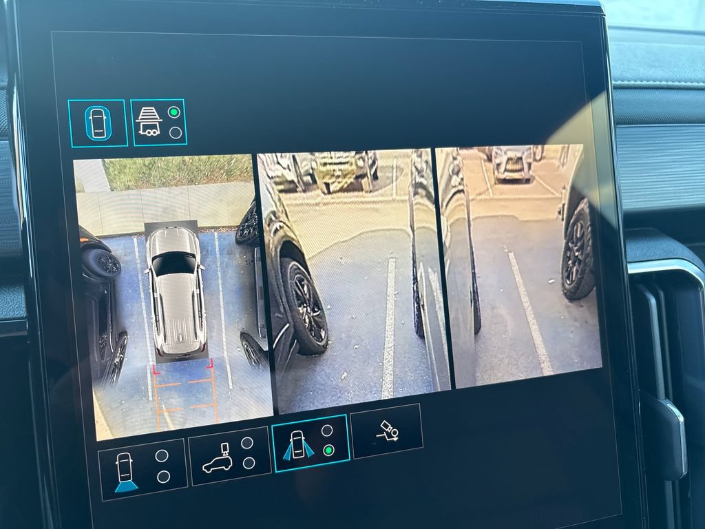 New 2026 GMC Acadia AT4 w/ Super Cruise Package AWD/4WD image 30