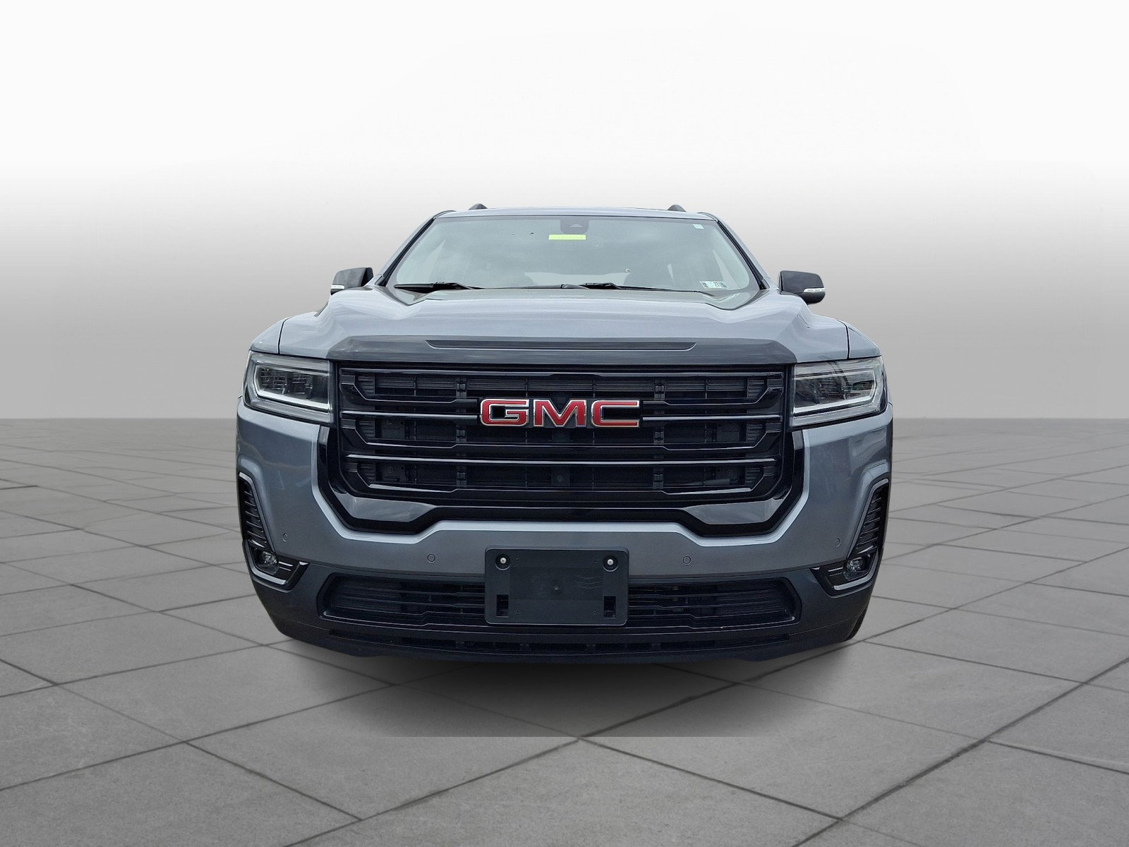 Used 2022 GMC Acadia SLT w/ Elevation Edition image 2