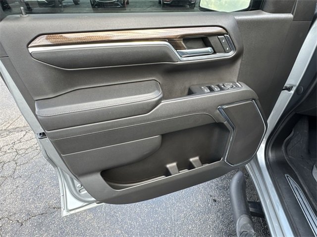 Used 2023 Chevrolet Silverado 1500 RST image 23