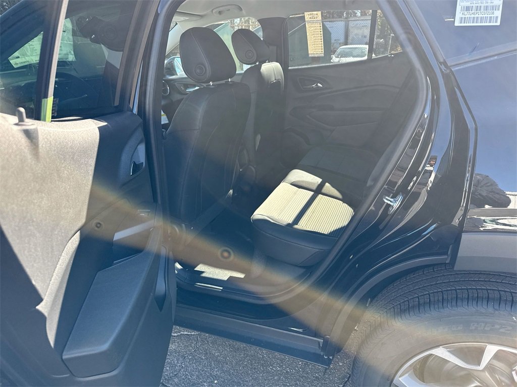 New 2026 Chevrolet Trax LT image 28