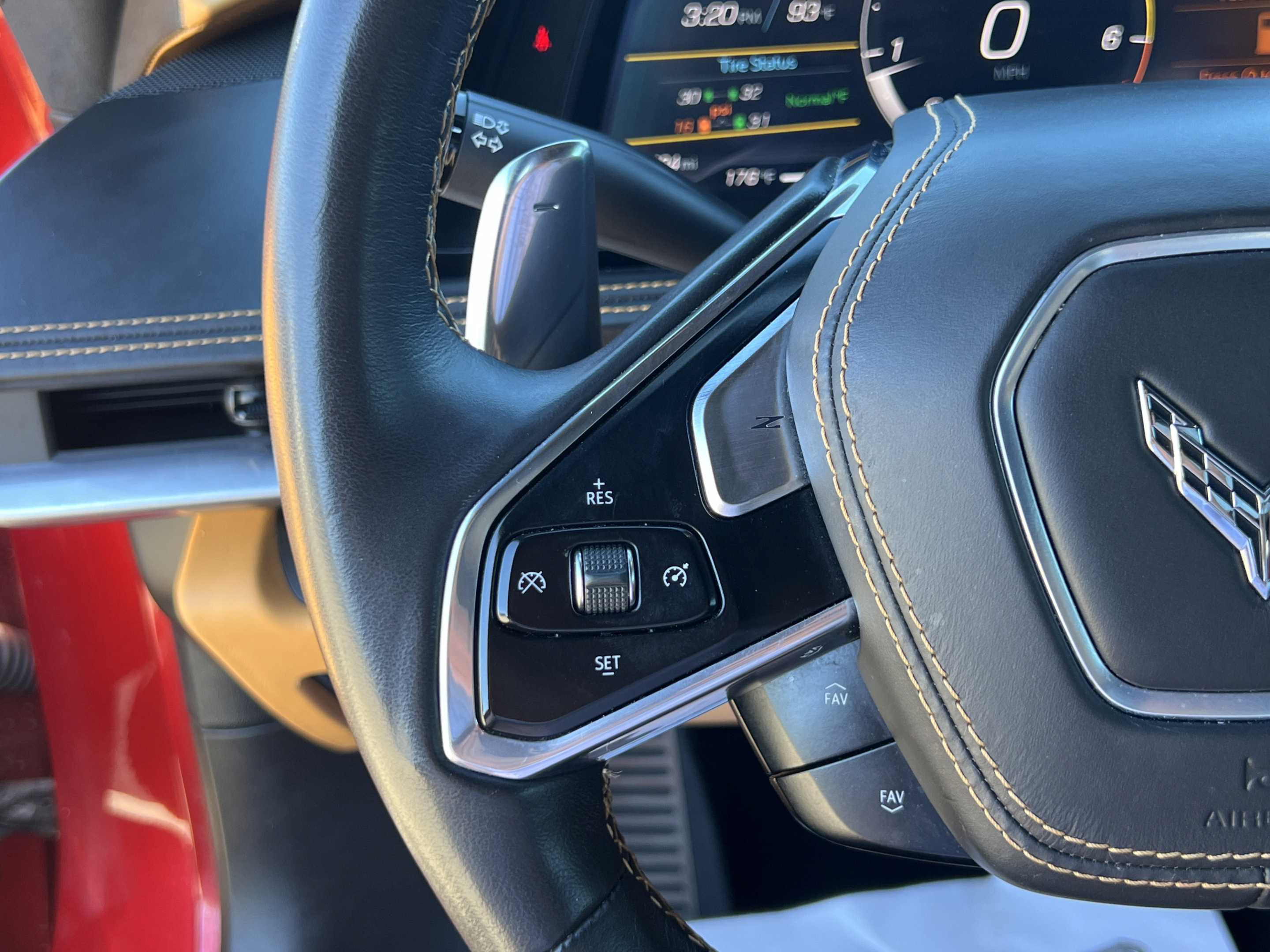 Used 2021 Chevrolet Corvette Stingray Premium Conv w/ Z51 Performance Package RWD image 13