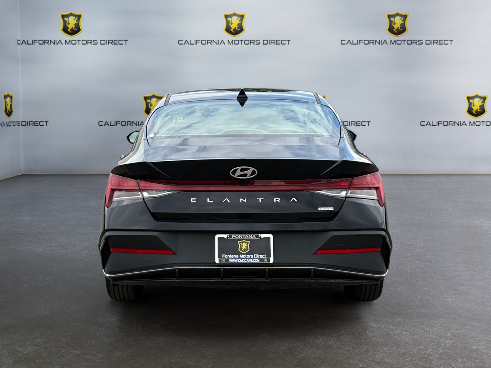 Used 2026 Hyundai Elantra Hybrid w/ Cargo Package FWD image 4