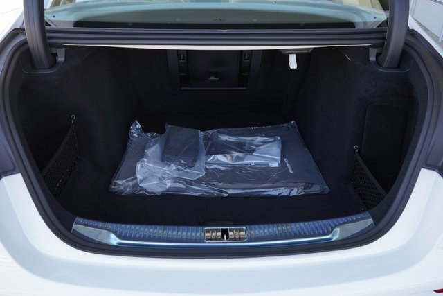 New 2025 Mercedes-Benz S 580 4MATIC Sedan image 8