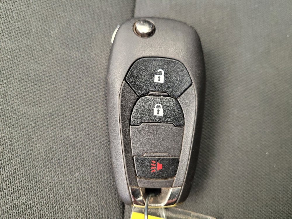 Used 2020 Chevrolet Trax LS w/ Tint and Cruise Package image 32