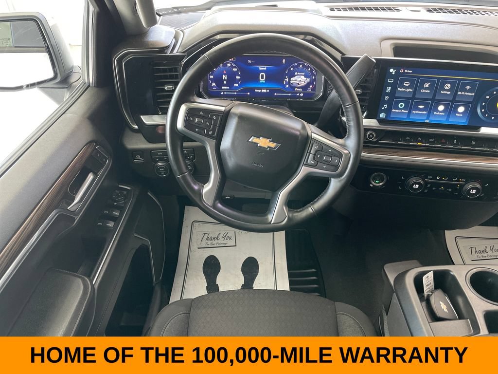 Used 2024 Chevrolet Silverado 1500 LT AWD/4WD image 14