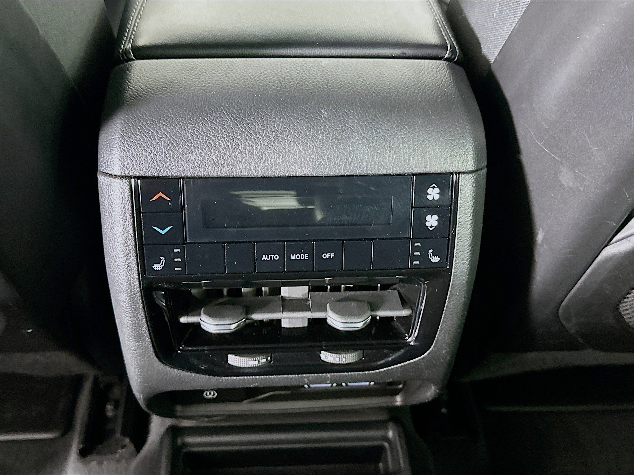 Used 2021 Jeep Grand Cherokee L Limited image 28