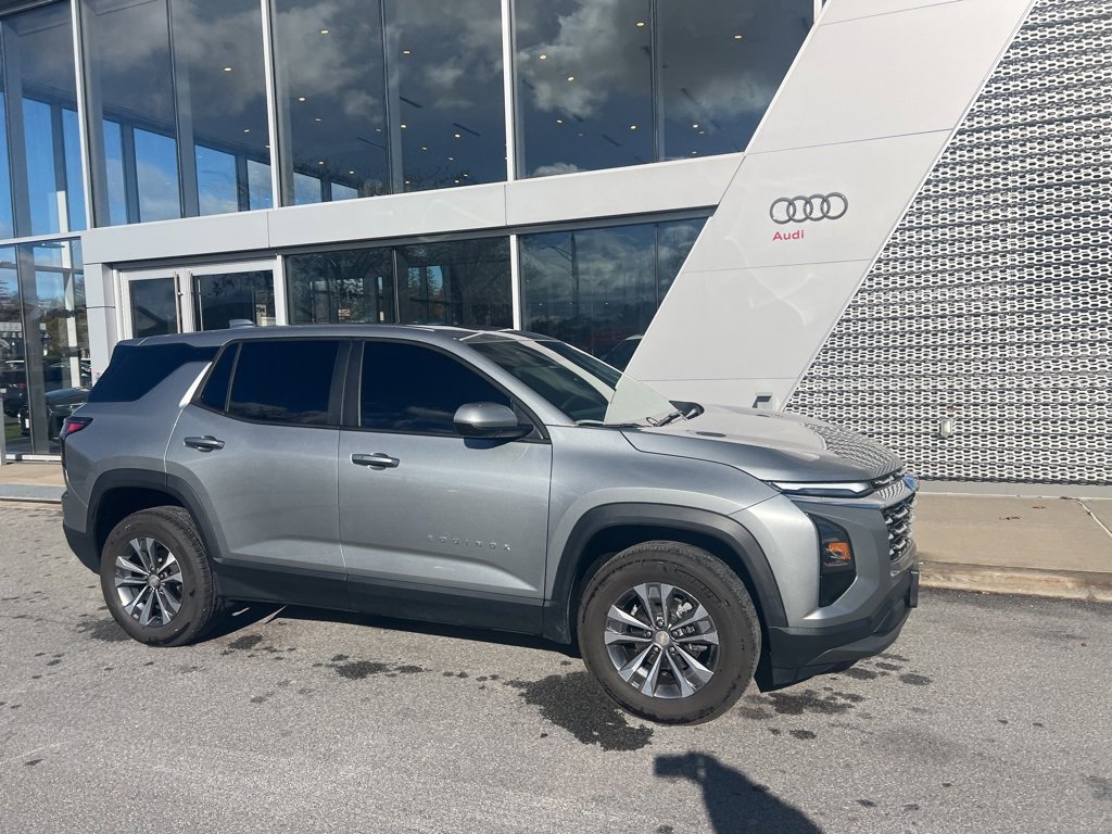 Used 2026 Chevrolet Equinox LT image 12