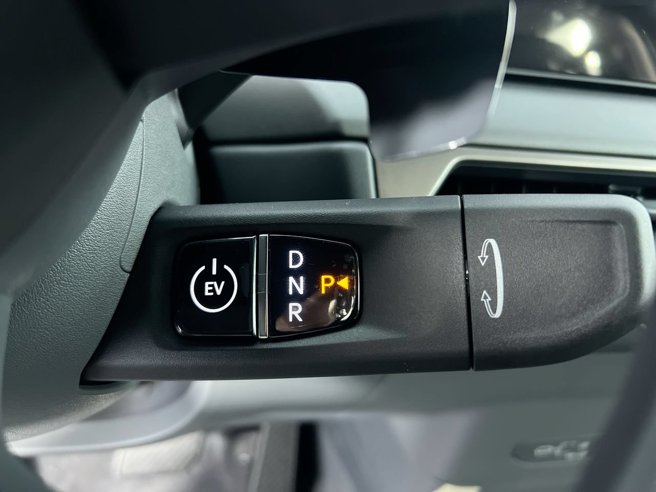 New 2026 Kia EV9 Light RWD image 24