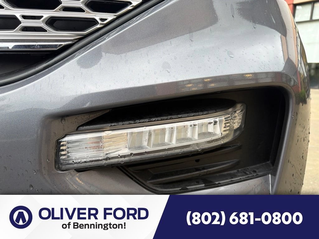 Used 2023 Ford Explorer Limited AWD/4WD image 20