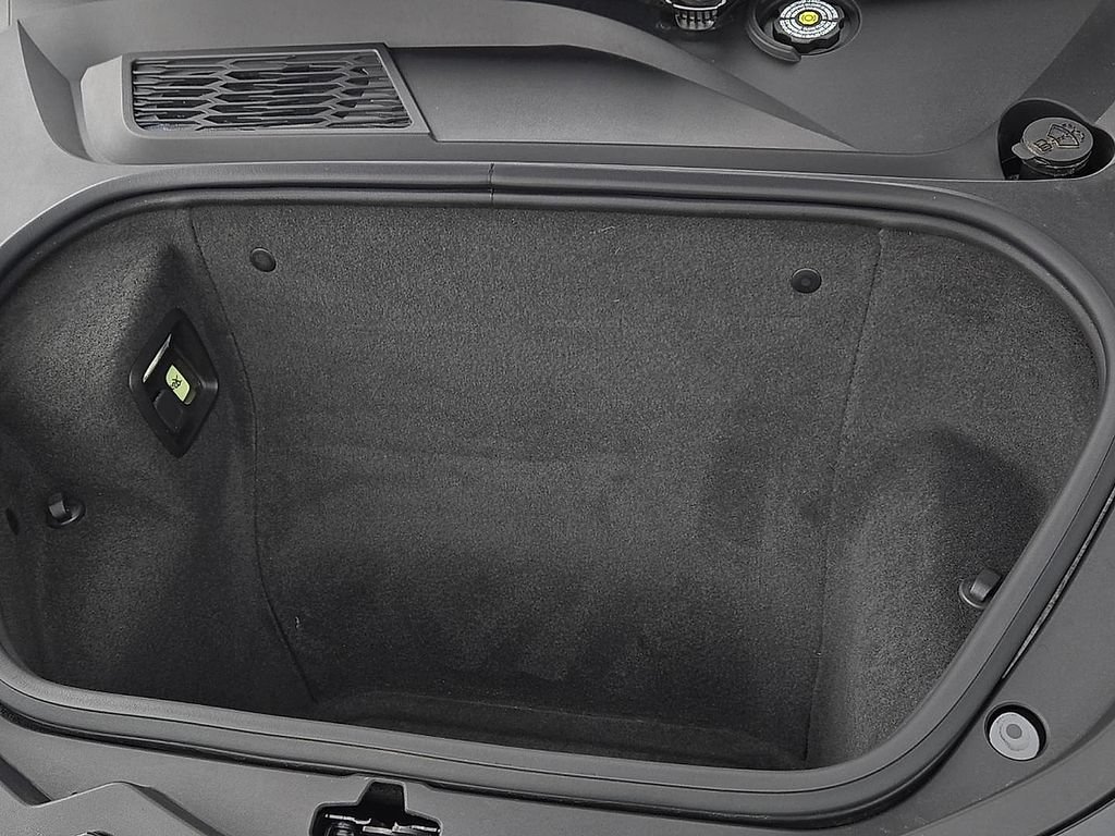 Used 2023 Chevrolet Corvette Stingray Premium Conv w/ Battery Protection Package RWD image 9