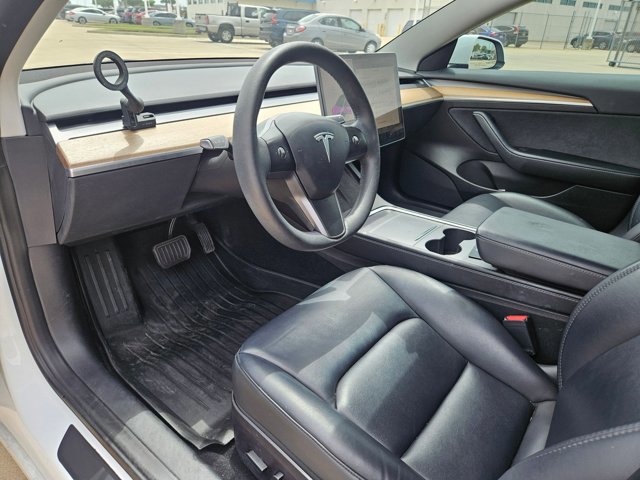 Used 2022 Tesla Model 3 Long Range AWD/4WD image 10