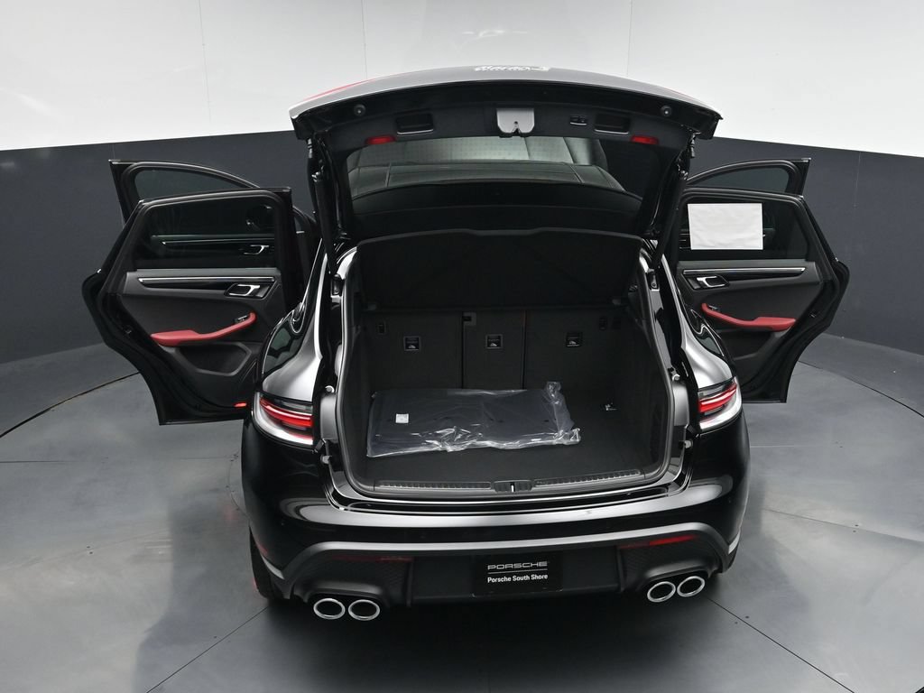 New 2026 Porsche Macan S AWD/4WD image 33