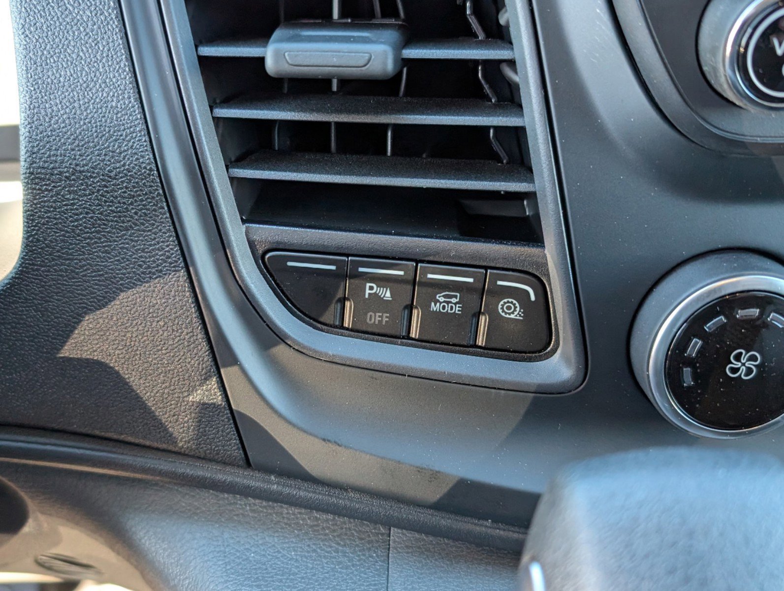 New 2025 Ford Transit 150 Low Roof w/ Load Area Protection Package image 19