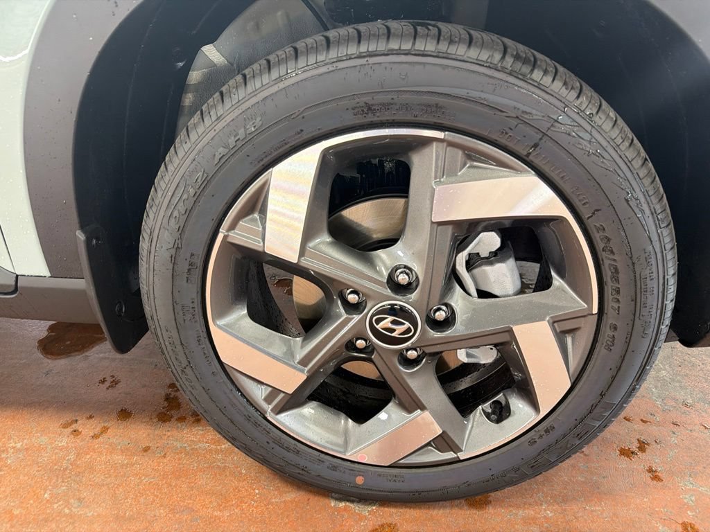 New 2026 Hyundai Venue SEL FWD image 11