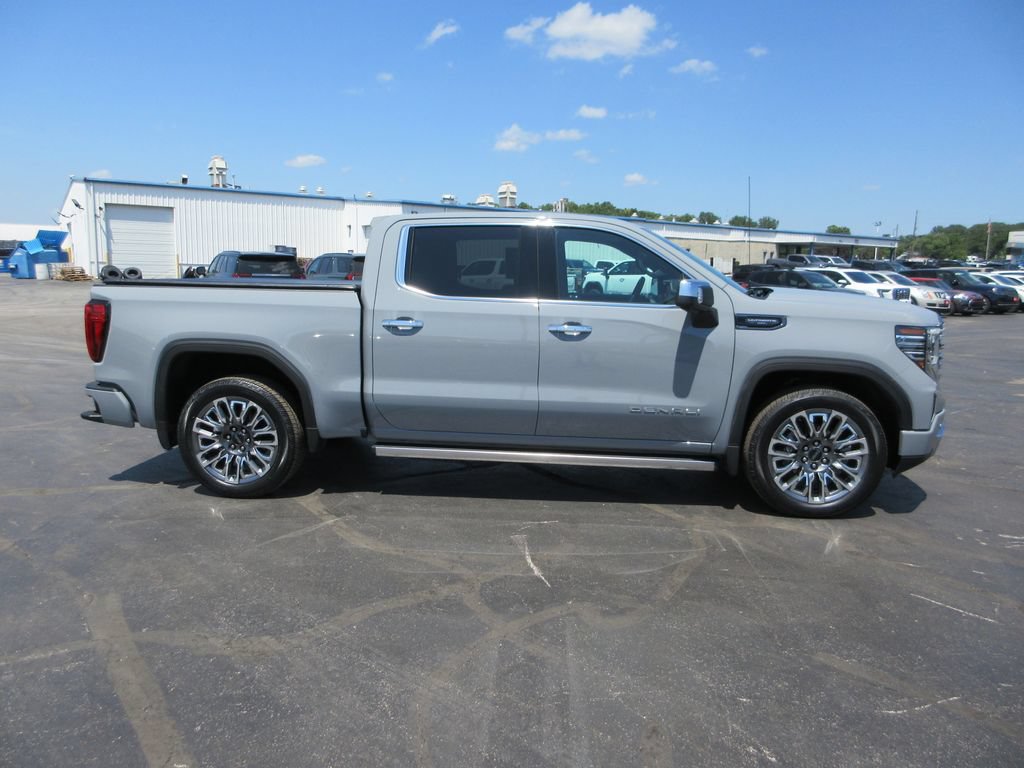 Certified 2024 GMC Sierra 1500 Denali Ultimate AWD/4WD image 5