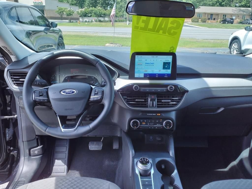 Used 2022 Ford Escape SE w/ Convenience Package AWD/4WD image 11