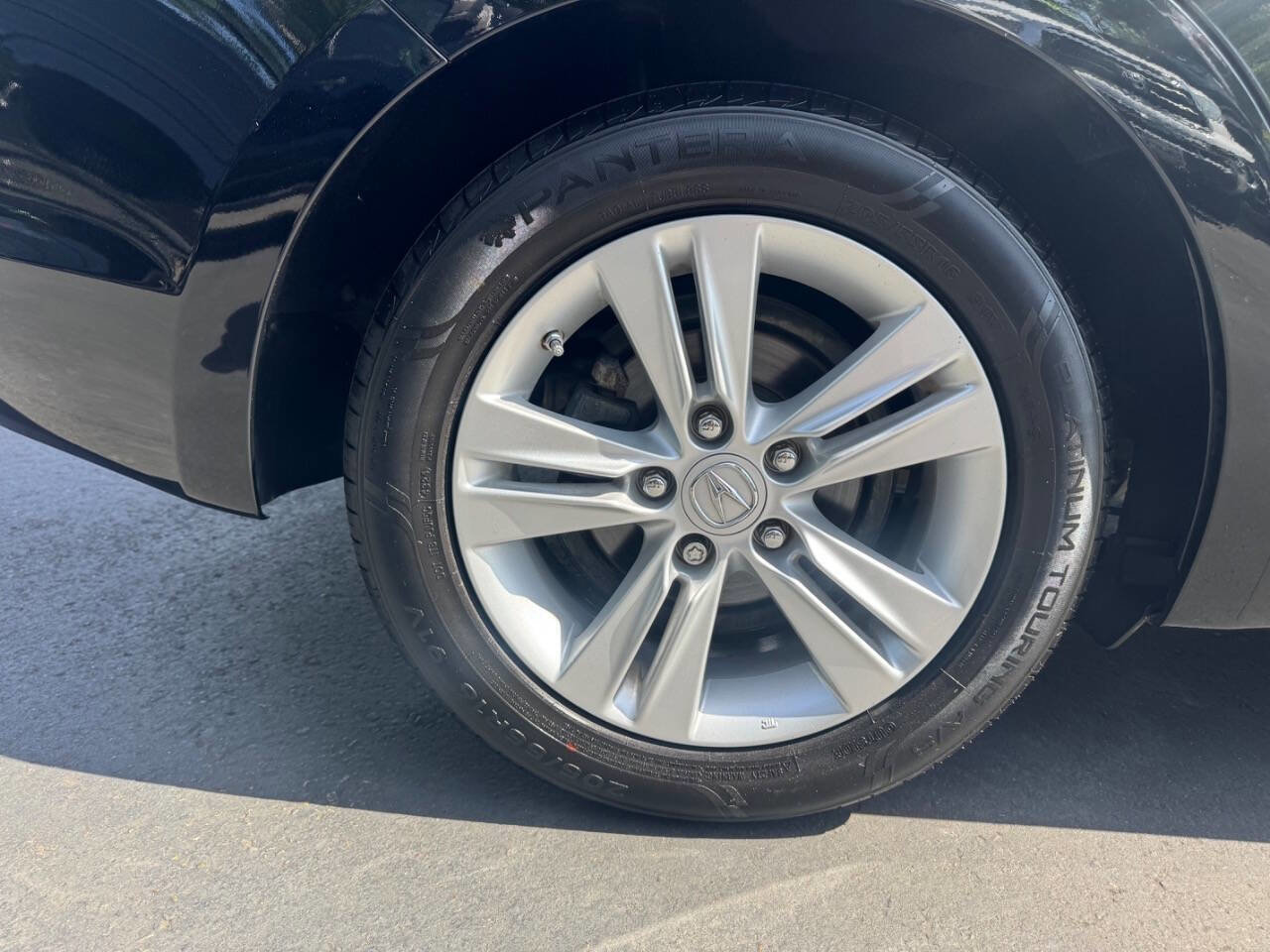 Used 2013 Acura ILX Hybrid w/ Technology Package FWD image 20