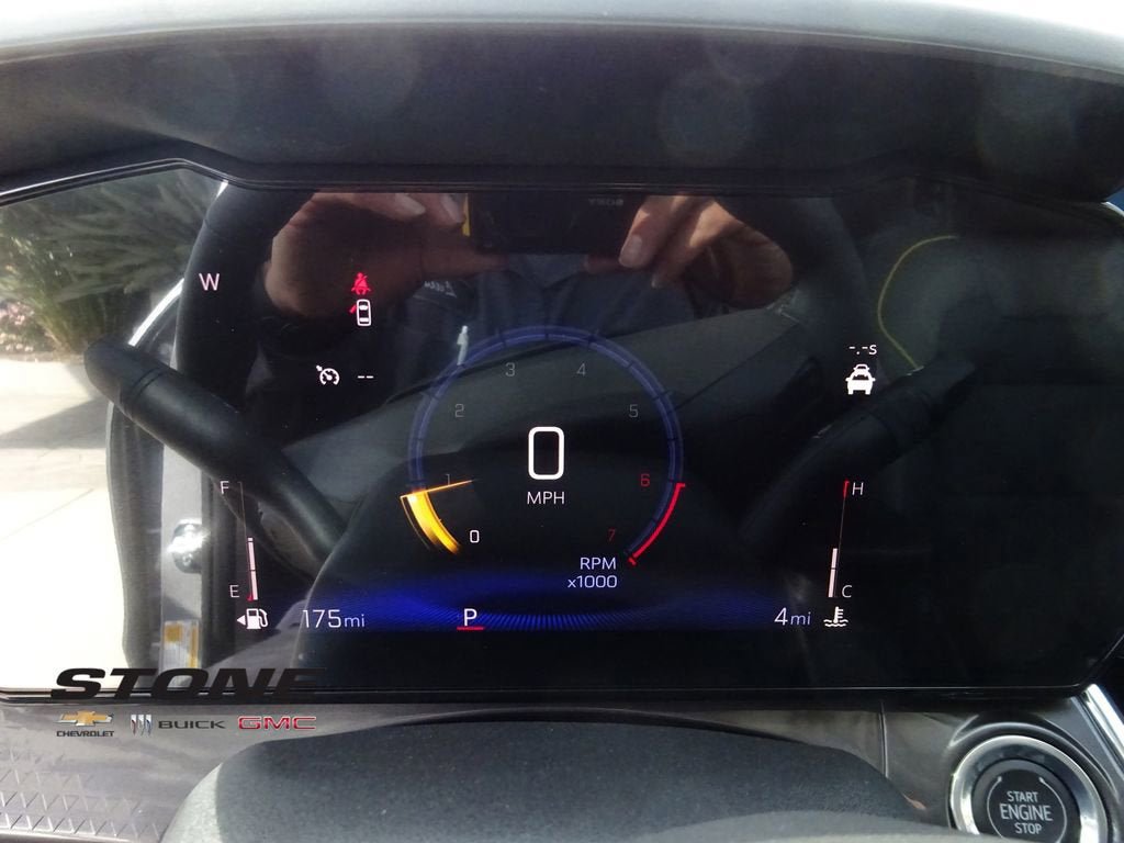 New 2026 Chevrolet Trax ACTIV w/ Sunroof Package FWD image 25