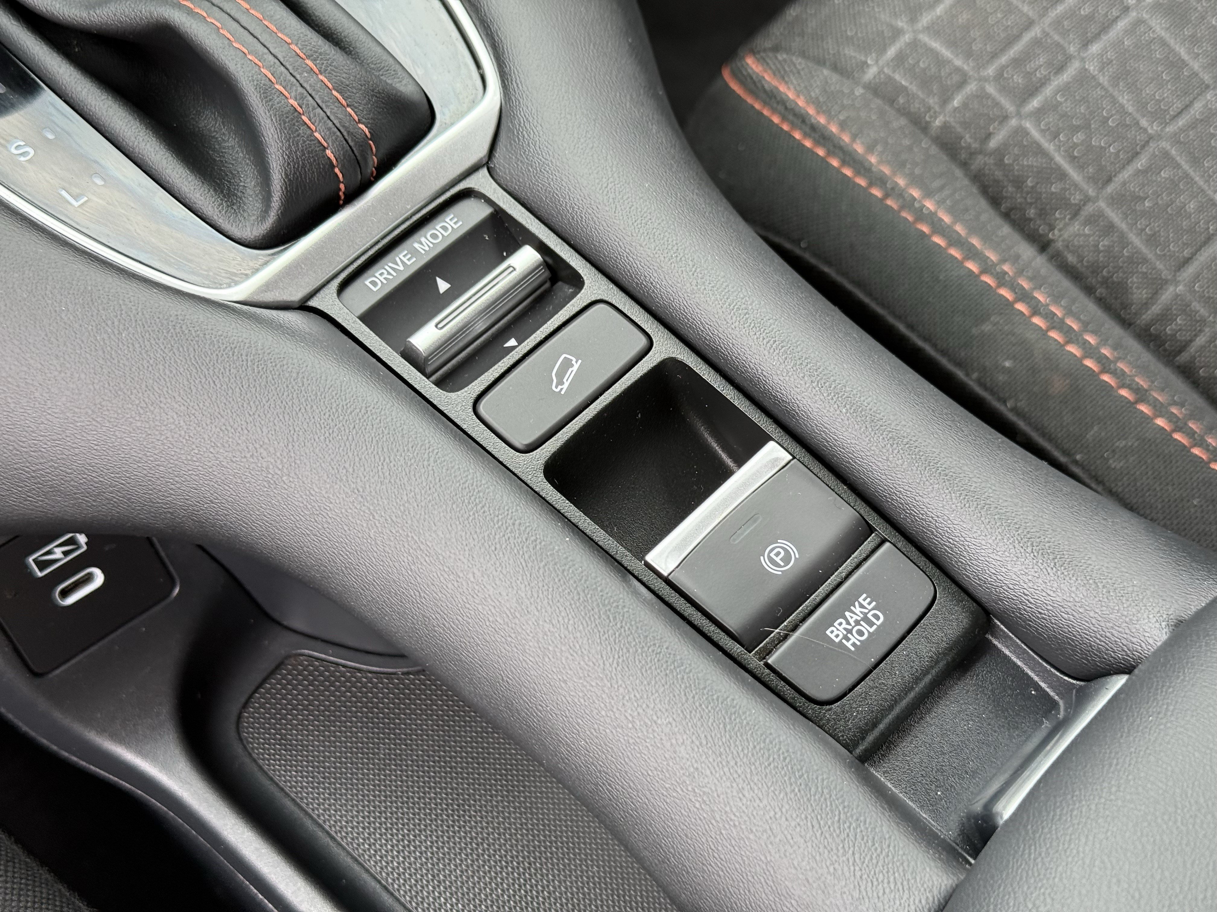 Used 2025 Honda HR-V Sport image 24