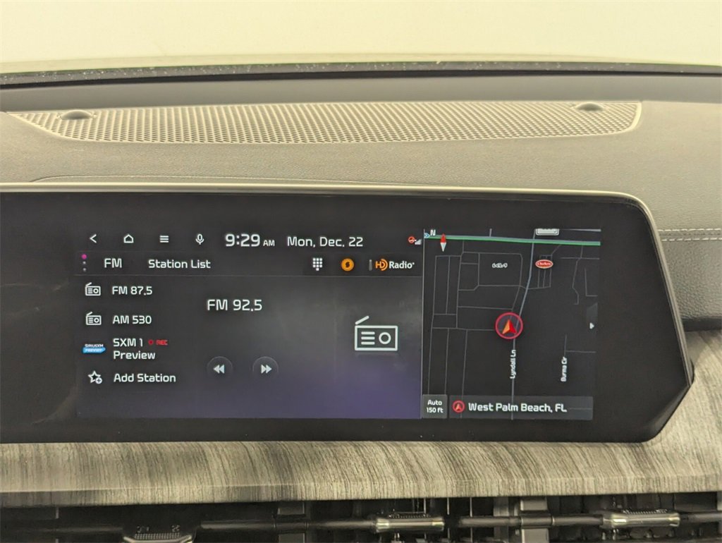 New 2025 Kia Telluride EX image 18