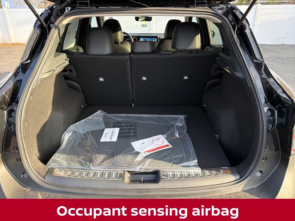 New 2026 Nissan Kicks SR w/ SR Premium Package image 29