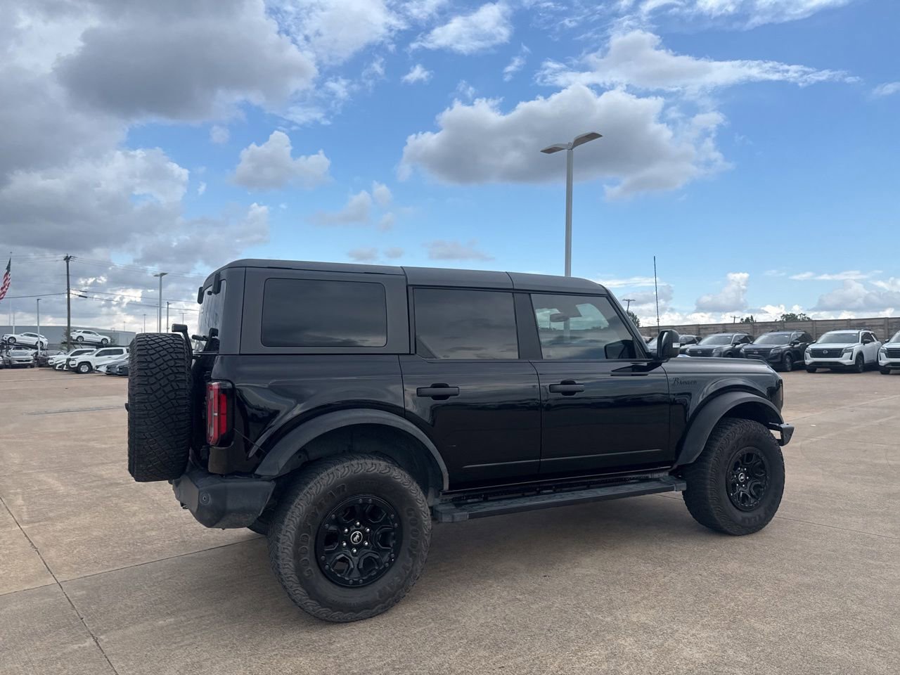Used 2022 Ford Bronco Wildtrak AWD/4WD image 23