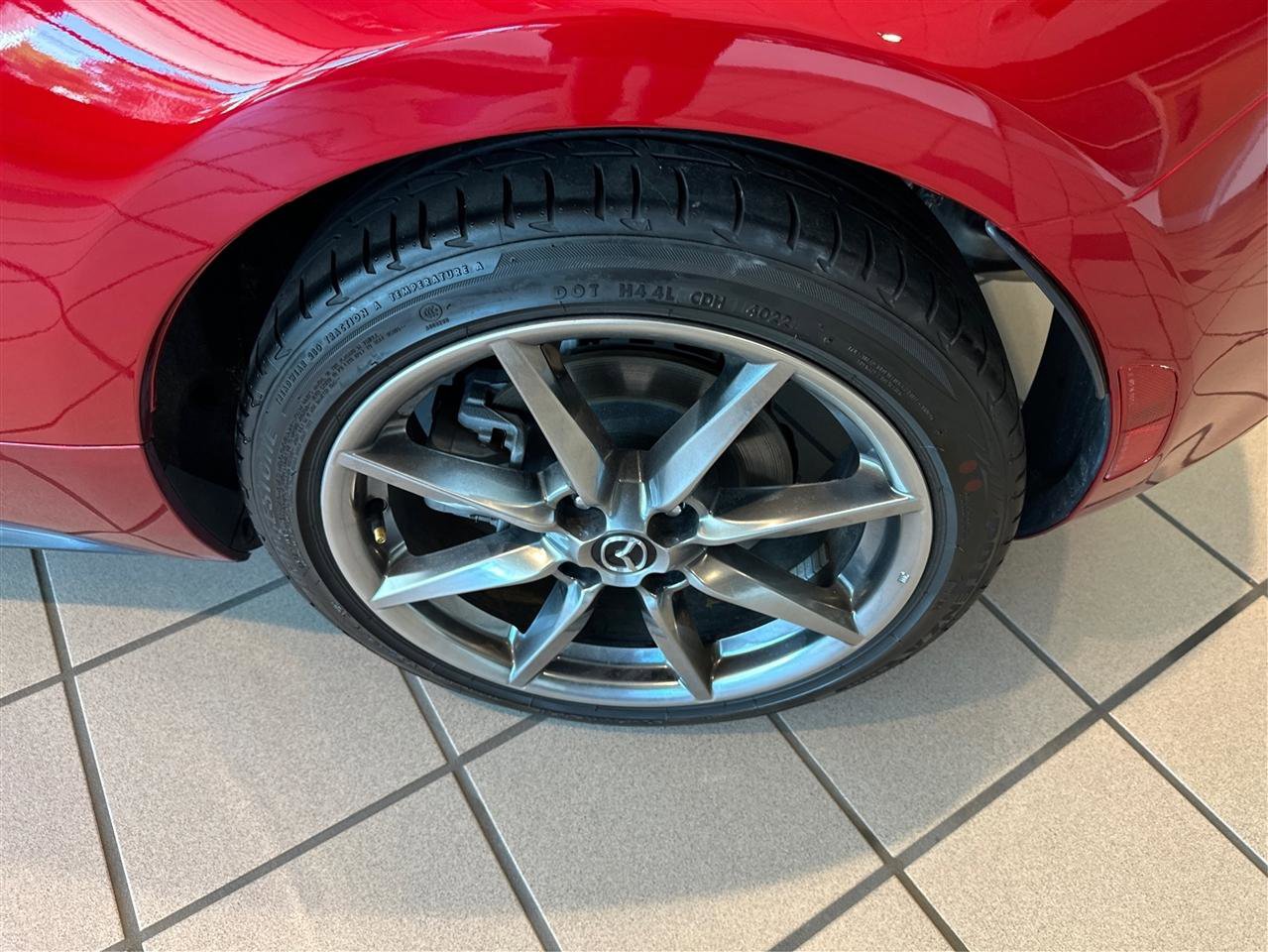 Used 2022 MAZDA MX-5 Miata Grand Touring RWD image 25