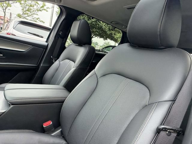 Certified 2026 MAZDA CX-90 3.3 Turbo w/ Preferred Package AWD/4WD image 11