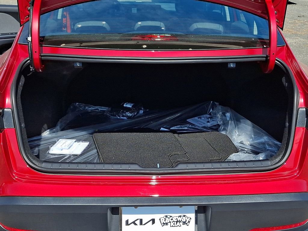 Certified 2025 Kia K4 EX image 28