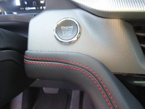 Used 2025 Ford Explorer ST-Line w/ Premium Package image 14